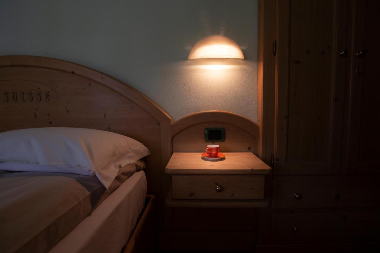 Hotel "La Suisse" Ливиньо Экстерьер фото